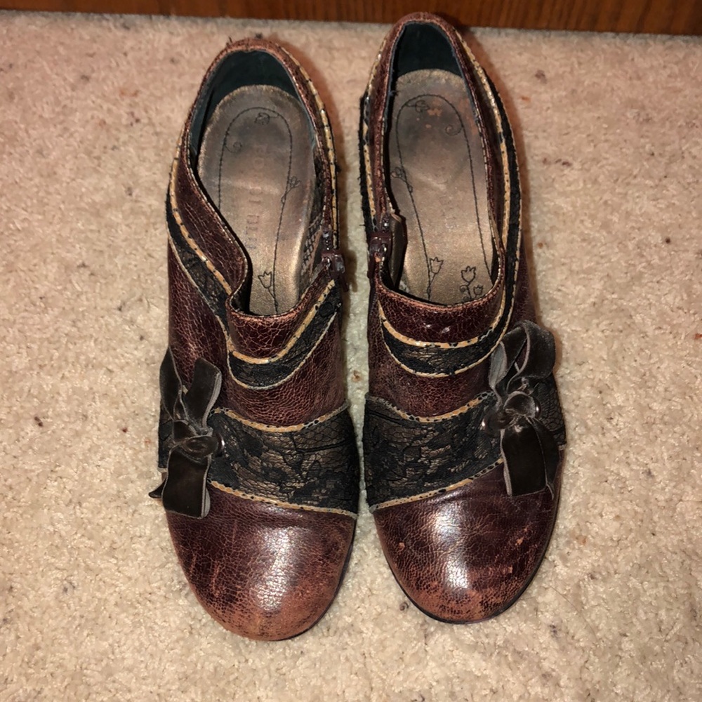 Bobbi Blu sz 9 heels RARE - Picture 2 of 5